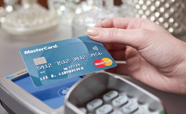 Các dịch vụ của ngân hàng 247 Rút tiền, Đáo hạn, Làm thẻ tín dụng và Mở thẻ tín dụng